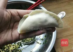 Illustration of how to make egg and leek box 12