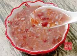 Illustration of how to make red bean and double rice porridge 10