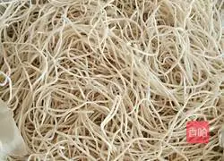 Illustration of simple braised noodles 2