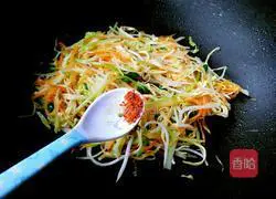 Illustration of how to make vegetable pancakes 6