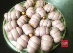 Illustration of how to make purple sweet potato and ham sausage rolls 14