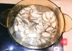 Illustration of how to make squid and seafood porridge 9