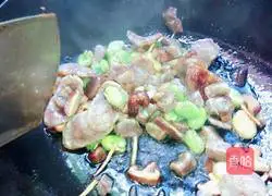 Potato Sausage Braised Rice Recipe Illustration 7