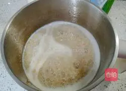 Illustration of how to make milk oatmeal 5