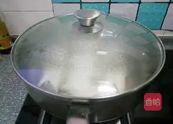 Illustration of how to make zucchini pot stickers 11