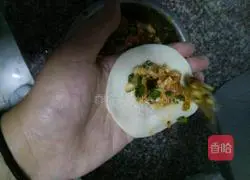 Illustration of how to make pot stickers 4