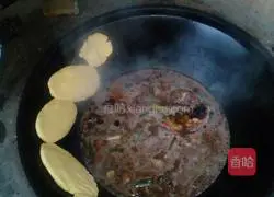 Big iron pot stickers and fish paste? Illustration of how to make 9