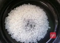 Illustration of how to make vegetable and shrimp porridge 2