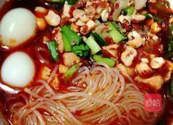 Illustration of how to make delicious spicy rice noodles 6