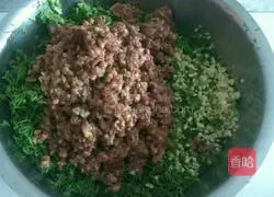 Illustration of how to make fennel meat box 9