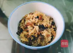 Illustration of braised rice with mushrooms and sausages 9
