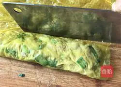 Illustration of how to make southern Fujian spring rolls 15