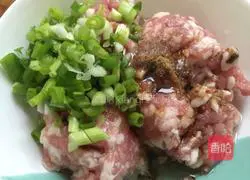 Illustration of how to make Kuaishou pot stickers 2