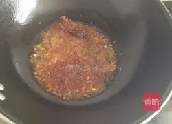 Illustration of how to make spicy rice noodles with minced meat 7