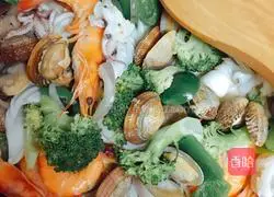 Cheese and seafood baked rice recipe 4