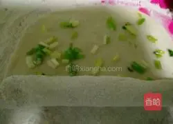 Illustration of how to make chive rolls 4