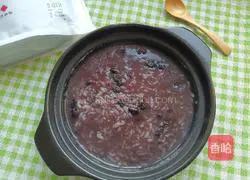 Black bean and mulberry casserole porridge (simple version) recipe 1