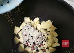 Black rice and purple sweet potato porridge recipe 6