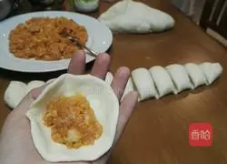 Illustration of how to make meat buns and wheat buns 2