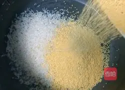 Illustration of how to make rice, millet and sweet potato porridge 3