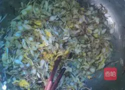 Illustration of how to make small root vegetable box 3