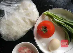 Illustration of how to make rice noodle soup 1