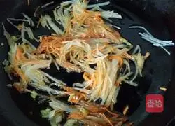 Illustration of how to make vegetarian fried pancakes 5