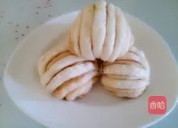 Illustration of how to make sesame sauce and milk-flavored flower rolls 22