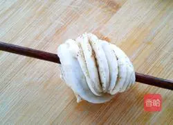 Salt and pepper roll Practice illustration 20