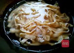 Illustration of how to make cold bean noodles 6