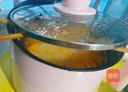 Illustration of how to make red dates, millet and pumpkin porridge 7