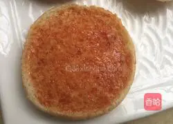 Illustration of how to make beef and egg hamburger 8