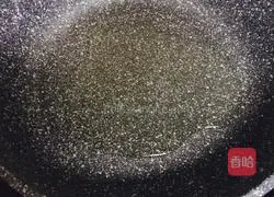 Illustration of how to make chicken burgers 4