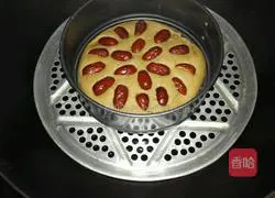 Illustration of how to make red date and brown sugar hair cake 5