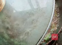 Illustration of how to make braised beans and noodles 10