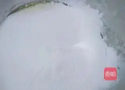 Illustration of how to make brushed cake box 2