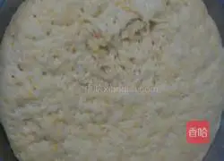 Pumpkin two-color roll recipe illustration 5