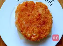 Illustration of how to make shrimp burger 8