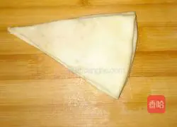 Illustration of how to make willow leaf box 24