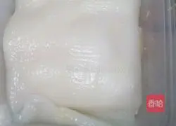 Illustration of how to make brushed cake box 13