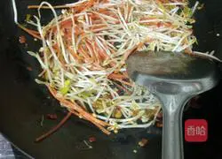 Fried rice noodles with eggs Illustration of how to do it 6