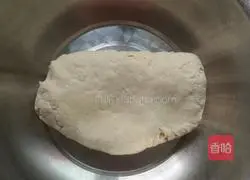 Illustration of how to make spring onion and ham rolls 2 