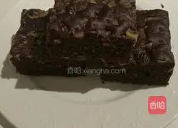 Illustration of how to make chocolate walnut cake 9
