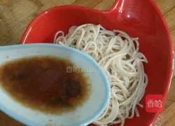Illustration of how to make cold noodles with sesame sauce 5