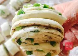 Illustration of how to make pepper-flavored flower rolls 16