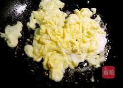 Illustration of how to make fried tomato and egg rice bowl 5