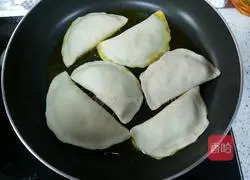 Leek Box Recipe Illustration 17