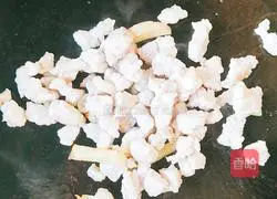 Illustration of how to make preserved egg and lean meat porridge (the first method) 7