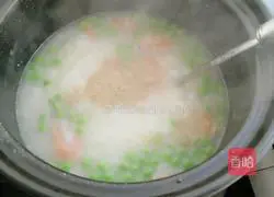 Illustration of how to make dried shrimps and egg casserole porridge 11