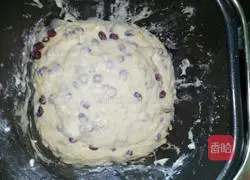 Illustration of how to make red bean and sweet potato cake 8